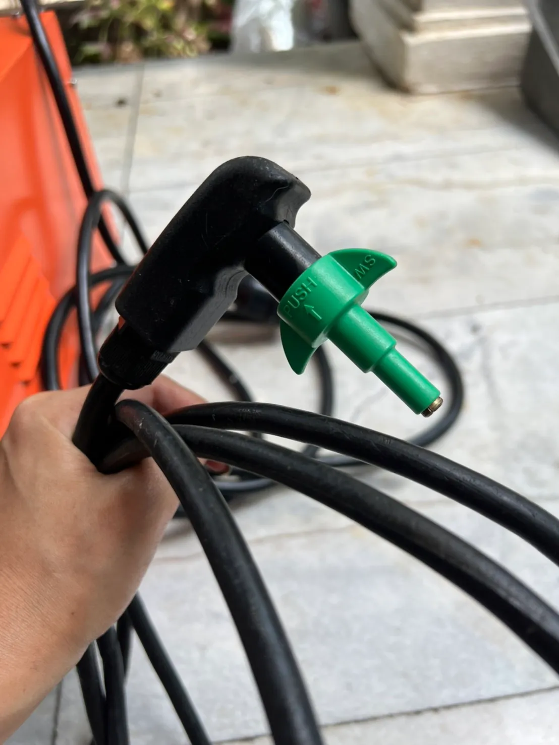 ขั้วต่อสายเชื่อมสำหรับเสียบเข้ากับข้อต่อ Electrofusion